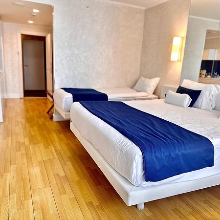 Seaside Vip Hotel Батуми Екстериор снимка