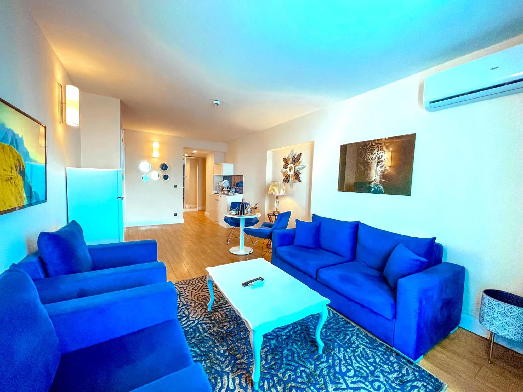Seaside Vip Hotel Батуми Екстериор снимка
